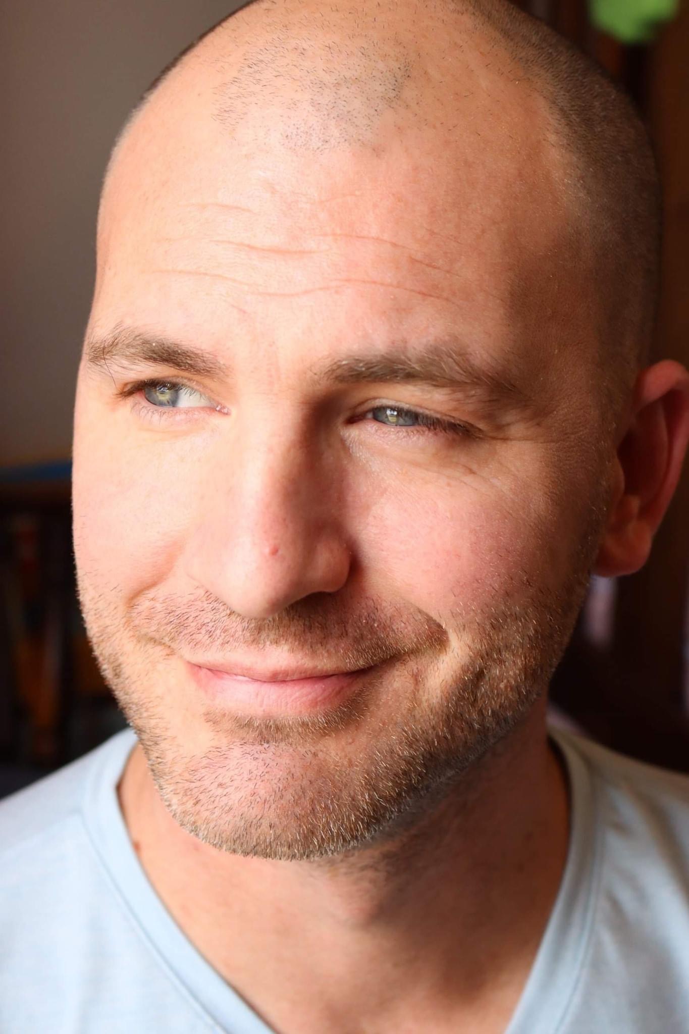 Photo of Aaron Hastings